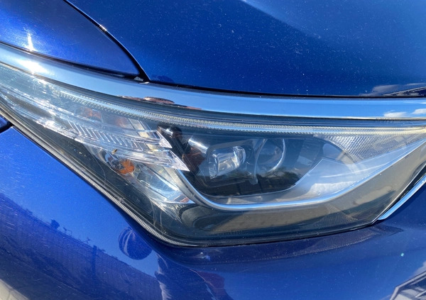Toyota Auris cena 69300 przebieg: 155600, rok produkcji 2017 z Szczecin małe 79